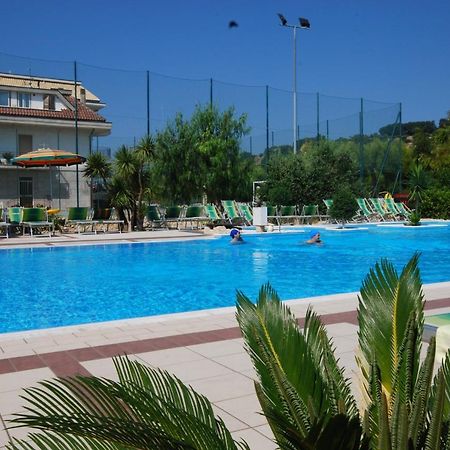 Villaggio Verde Cupra Cupra Marittima Exteriör bild